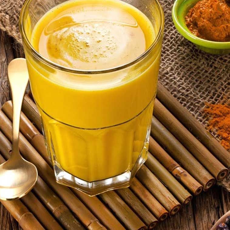 Cómo Hacer Leche Dorada O Té De Cúrcuma En 5 Minutos - La Guía De Las Vitaminas