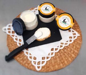 Crema de queso de cabra curado para untar