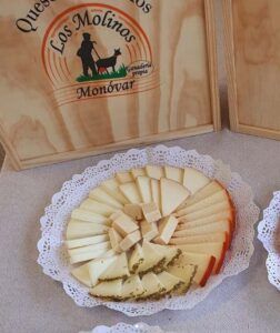 Quesos de cabra artesanos Los Molinos tabla
